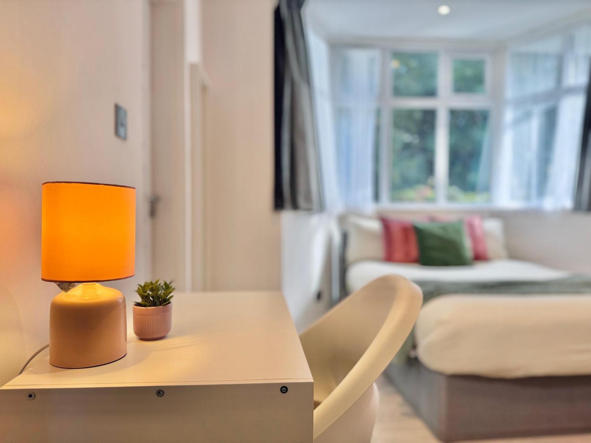 En-suites With Free Parking 30min To Affittacamere *